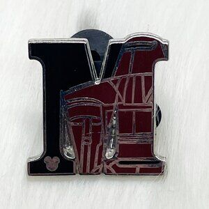 🔮 5/$25 Disney Alphabet‎ M For Maximilian From The Black Hole Pin